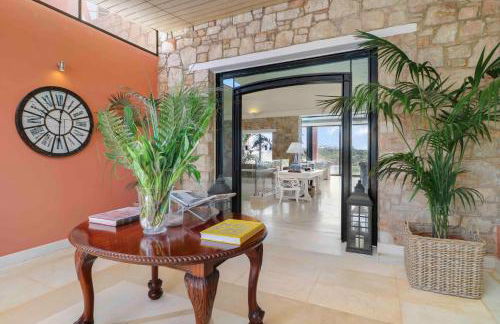 Black Diamond Beachfront Pool Villa Pasithea in Sounio, Athens - Foto 20