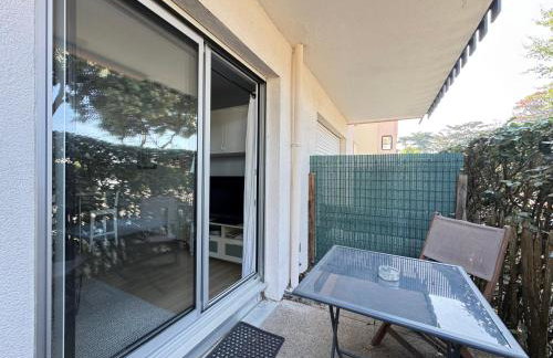 Les Muleaux - Wifi, TV, Piscine de résidence - Foto 8