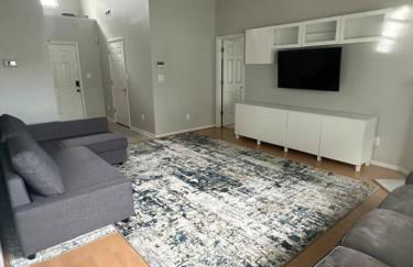 Near Charlotte House (Seasonal Pool) - Photo 2