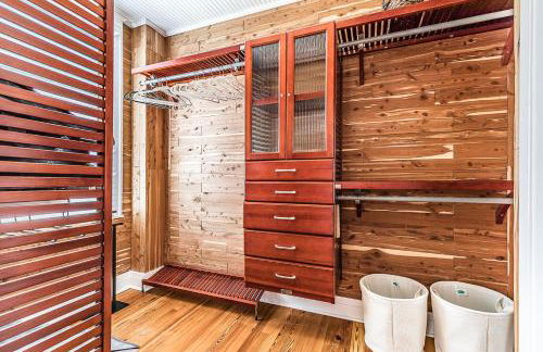 Historic Home Overlooking the Beaufort River Located on Bay St - Sleeps 10 - Foto 33