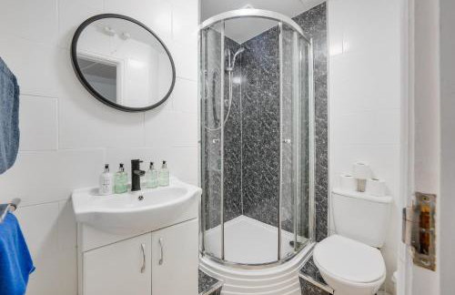 2 Bedroom Apartment for up to 6 Nr Centre - Foto 5