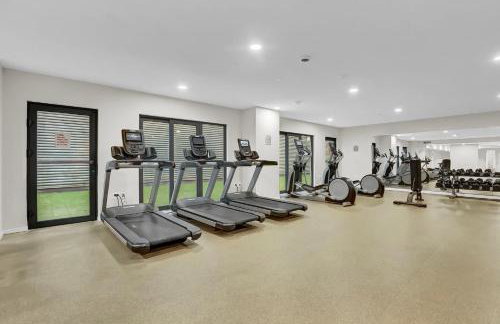 Luxury lofts, Downtown, Playhouse Sq, Near Stadium and Arena, Fire Pit, Rooftop deck, BBQ, Parking -fcfs, Close to EVERYTHIHNG! - Foto 9