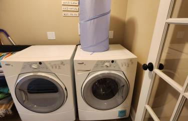 Spacious Newly Renovated Home - Foto 7