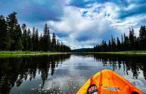 Luxury Riverfront Retreat on Montanas Iconic Blackfoot River with Hot Tub - Foto 12