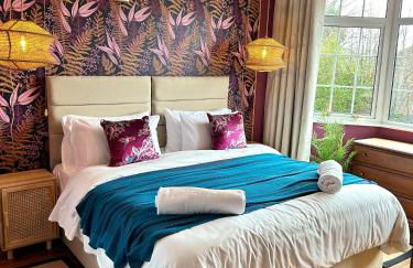 Silkwood House - Photo 1