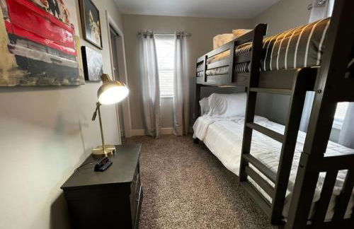 956 Olympia Drive Brand New Mason Home with Luxurious Finishes - Foto 11