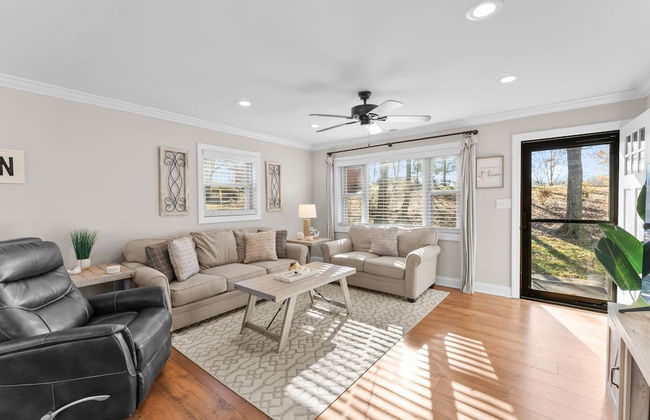 Waking Up Norman Lakefront Getaway w Kayaks Fire Pit Lake Views - Foto 3