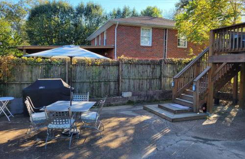 East Nashville Retreat, Outdoor Oasis, Sleeps 12, Four Bedrooms - Foto 48