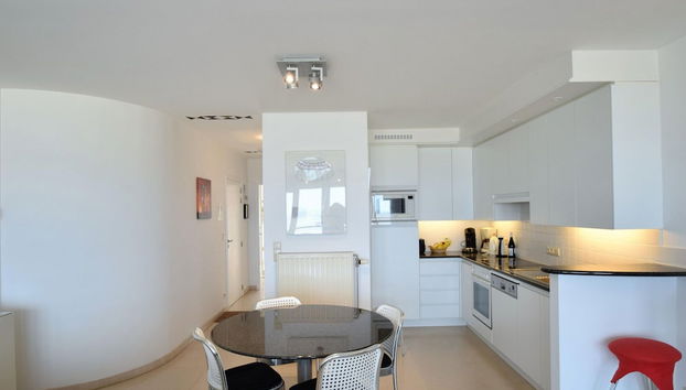 Apartment on Zeedijk With Sea View - Foto 5, Cocina privada