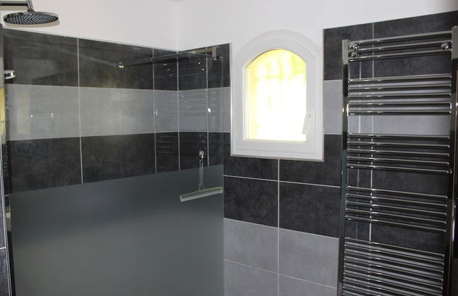 Holiday Home With Large Garden and Pool - Foto 18