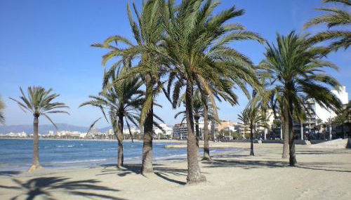 Waterfront apartment perfect for beach lovers. - Photo 2