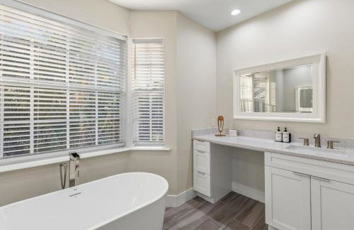 3 min to beach with 3 king ensuites and private pool - Foto 19