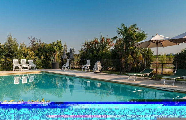 Tigli Apartment With two Bedrooms and one Bathroom on the Second Floor With 4 Metre Glass Window Apartment 6 - Foto 2