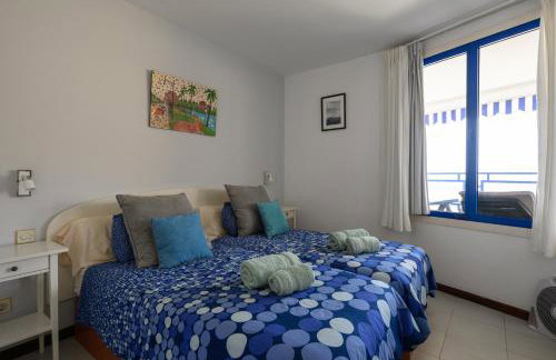 Charming Apartment with Terrace, Swimming pool and Sea views - Foto 33