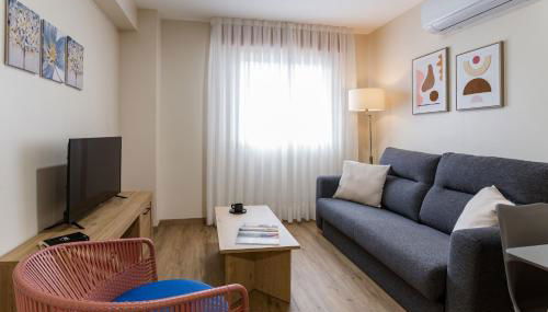 Vigo Bay Apartments by Olala Homes - Photo 3