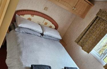 Honey Cottage Caravan Park - Foto 22