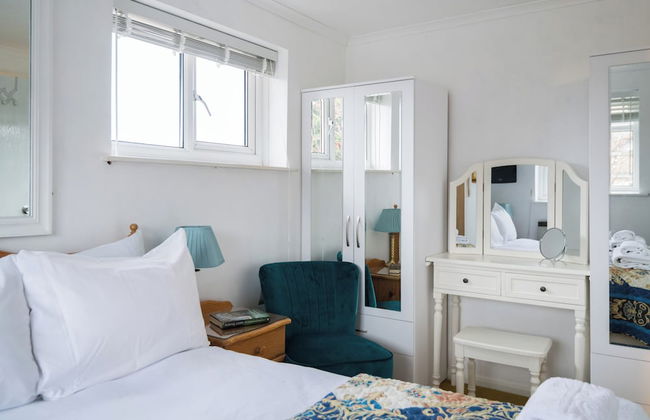 Mirrored Reflections - Photo 2