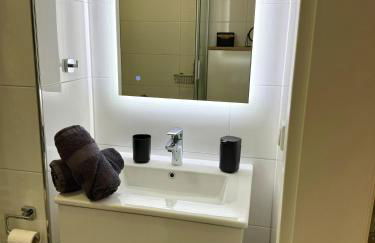 Feeling Home - Moderne 3-Zimmer Ferienwohnung am Uniklinikum, Nähe Messe und Rüttenscheid, "mit Parkplatz" - Foto 11