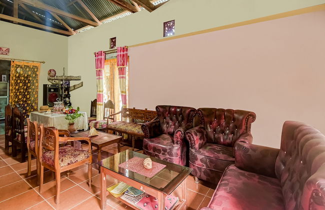 OYO Homes 91118 Homesstay Desa Wisata Budo Near Desa Wisata Budo - Photo 6