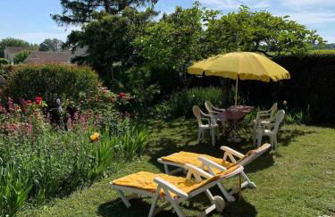 Les Grillons Maison cozy avec grand jardin - Foto 19