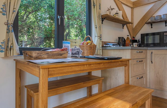 Woodland Cabin Retreat in Alfriston - hot tub - Foto 3