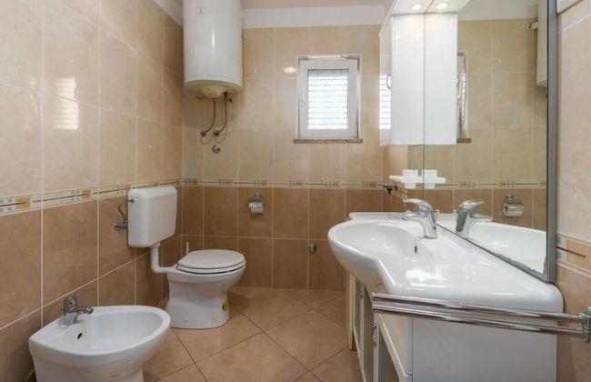 Stancija Lindi - Foto 35