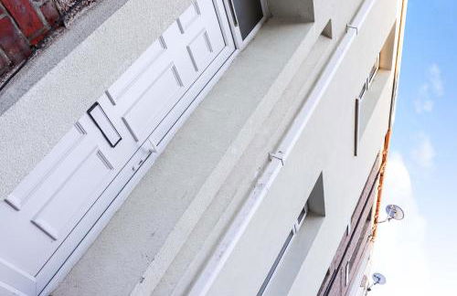 Cheerful - 3 Bed - Serviced Accommodation - In Heart of Northumberland - Sleeps 6 - Foto 2