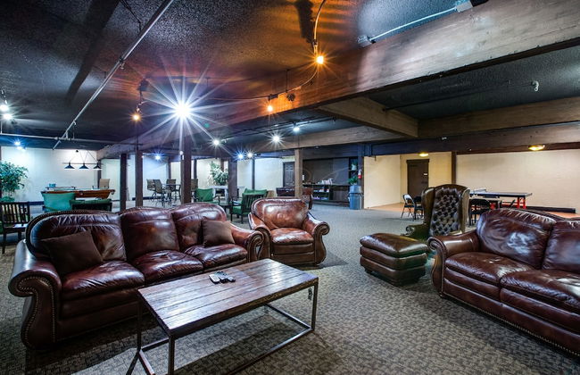 46SLL - Convenient - Economical - WiFi - Sleeps 2 - Foto 12