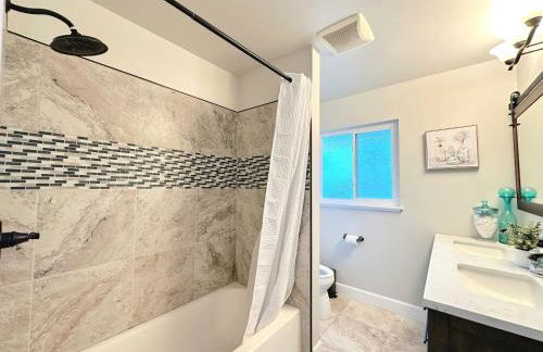 Relaxing 3-room Apartment with yard pool, Near Santana Row - Foto 13