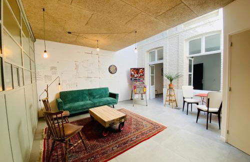 Oasis Urbaine - Spacieux et calme avec patio - Foto 24