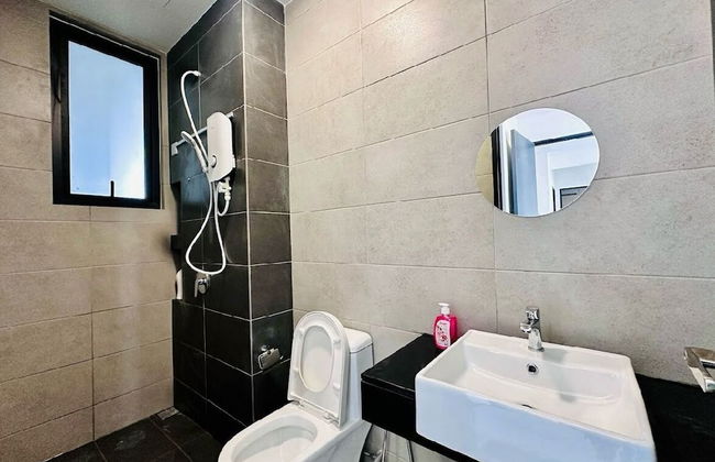 OYO Home 90978 Bqs Studio Homestay - Foto 9