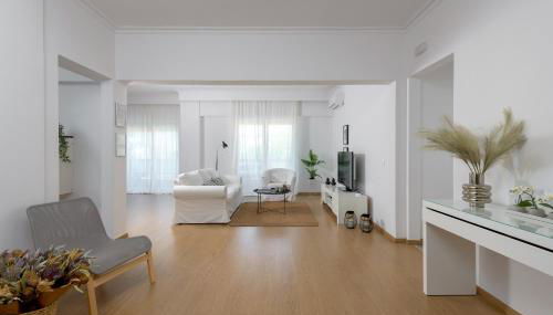 Harmony Elegant Central Apartment - Photo 1