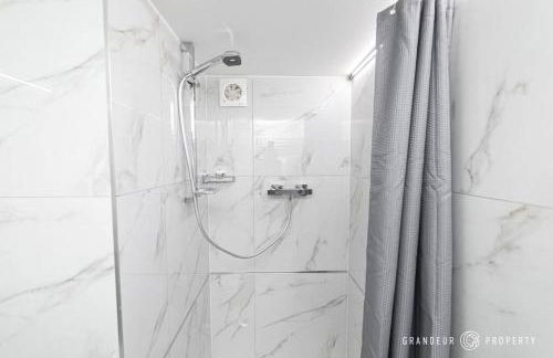 Mousehole by Grandeur Property - Photo 15