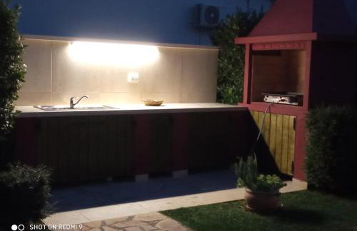 Mala kuća sa velikim grijanim bazenom ANTONIO - Foto 37