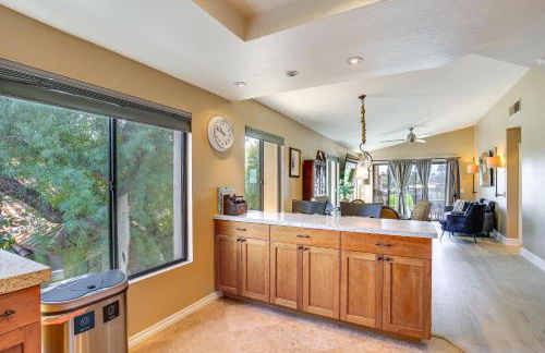 Lake, Mountain and Golf Views Palm Valley Retreat - Foto 14