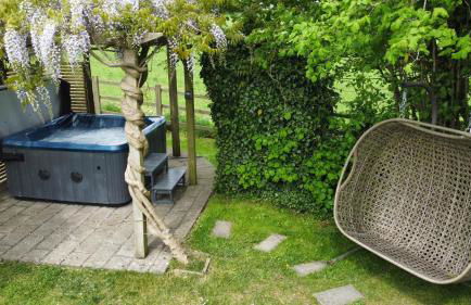 Wisteria View with hottub & cabin sleeps 20 - Foto 13