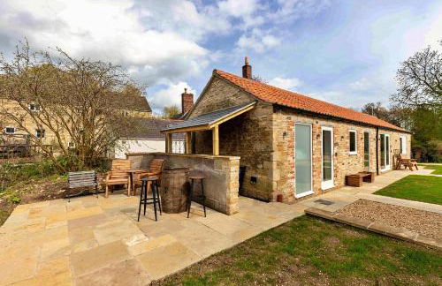 Finest Retreats - The Den - Photo 2