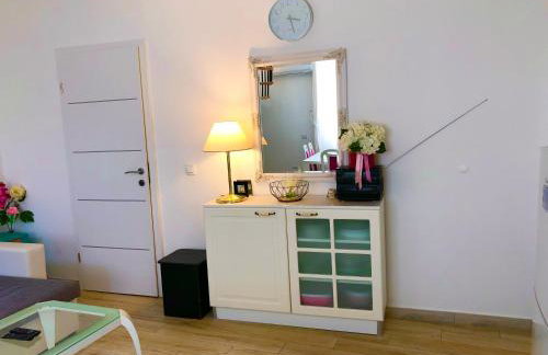 House GITA - Photo 17