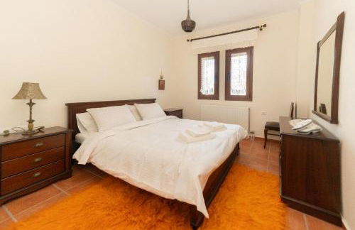 Ersis Retreat - Photo 12