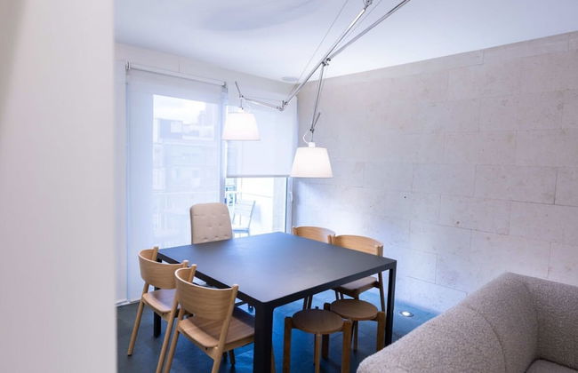 Ampersand - Bright 2-bedroom Apartment - Photo 7