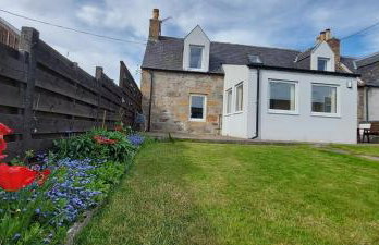 Mike's 3-bedroom Countryside Cottage - Foto 9