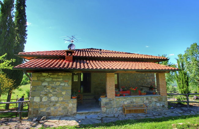 Holiday Home in Ortignano - Photo 27