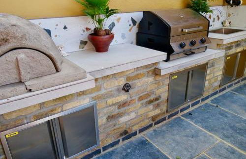 Luxury 2 Bed Manor House With Hot Tub, Cinema Room, Sky TV - Foto 50