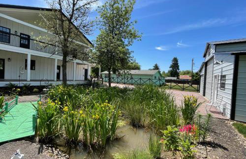 Fabulous Solar Powered Farmhouse - Foto 24