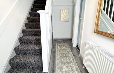 Hambledon House 4BR Entire Home - Foto 39