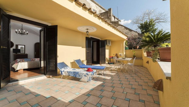 Namily House in Positano - Foto 2, Habitación