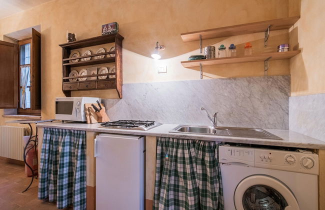 Apartment in Villa With Swimming Pool - Photo 21