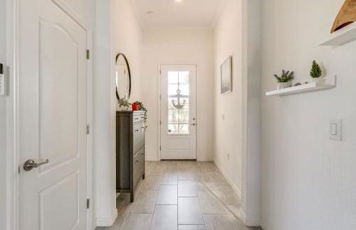 Pet-Friendly Port Charlotte Home with Pond Views! - Foto 14