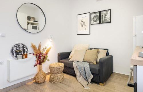 Charming renovated apartment next to the sea - Foto 2