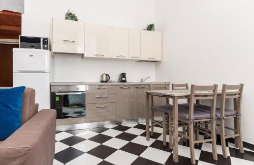 L'Acquario del principe, vicoli, porto e lanterna - Foto 6